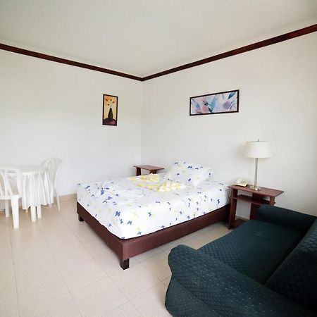 Hotel Toboganes De Мелгар Екстериор снимка