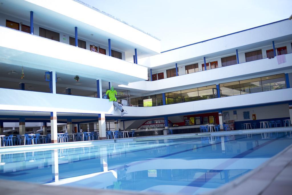 Hotel Toboganes De Мелгар Екстериор снимка